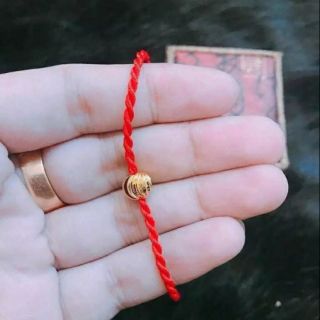 Vòng chỉ đỏ mix hạt bạc mạ vàng