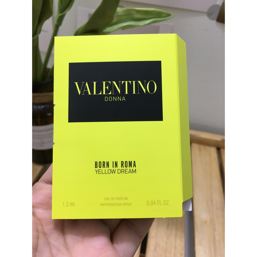 Valentino Born In Roma EDP yellow dream