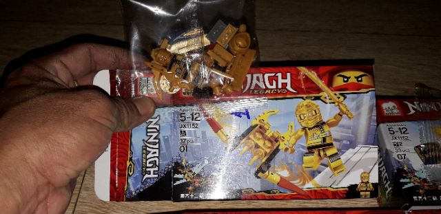 Lắp ráp 1 hộp NLego Ninjago Rồng Vàng 1152 có nhiều chi tiết rất đẹp