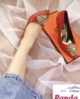 [ Xả Lỗ ] giày cao gót versace xuất Hàn size 36,37