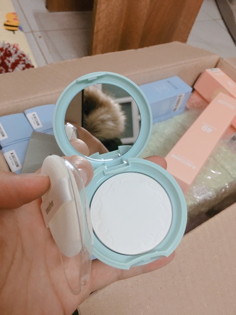 Phấn phủ kiềm dầu Innissfree dạng nén mẫu mới 2020 | BigBuy360 - bigbuy360.vn