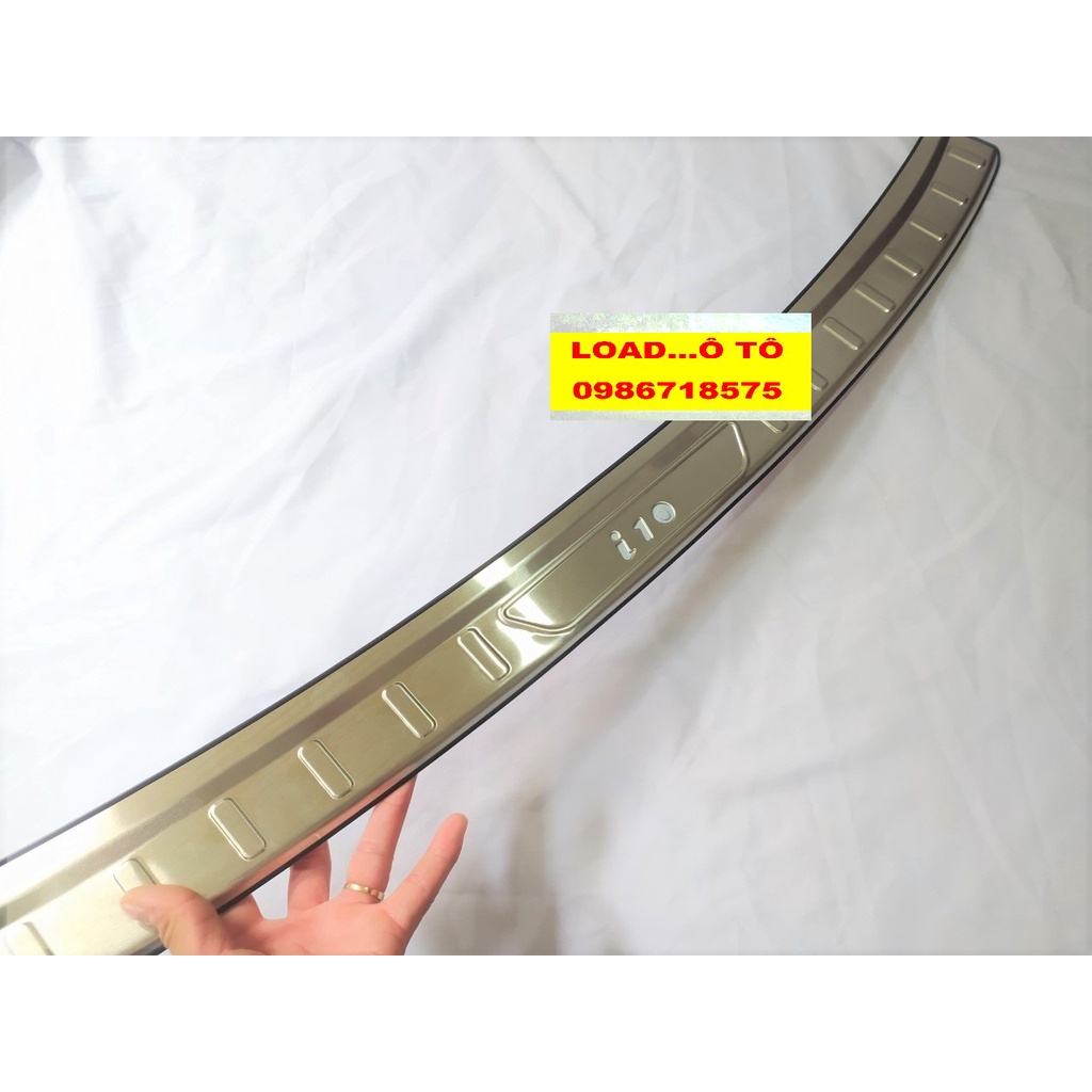 Ốp Bậc cốp Sau Xe Huyndai Grand I10 2014-2020 Bản Hatback