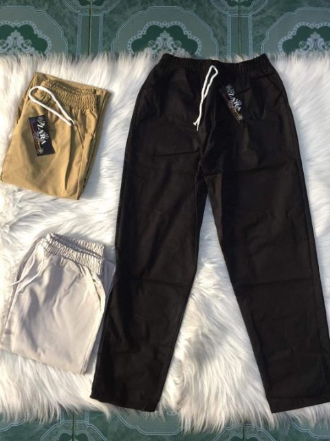 Quần baggy kaki (Loại 1) ống suông xoắn gấu + Tặng 1 đôi tất nữ màu ngẫu nhiên | BigBuy360 - bigbuy360.vn