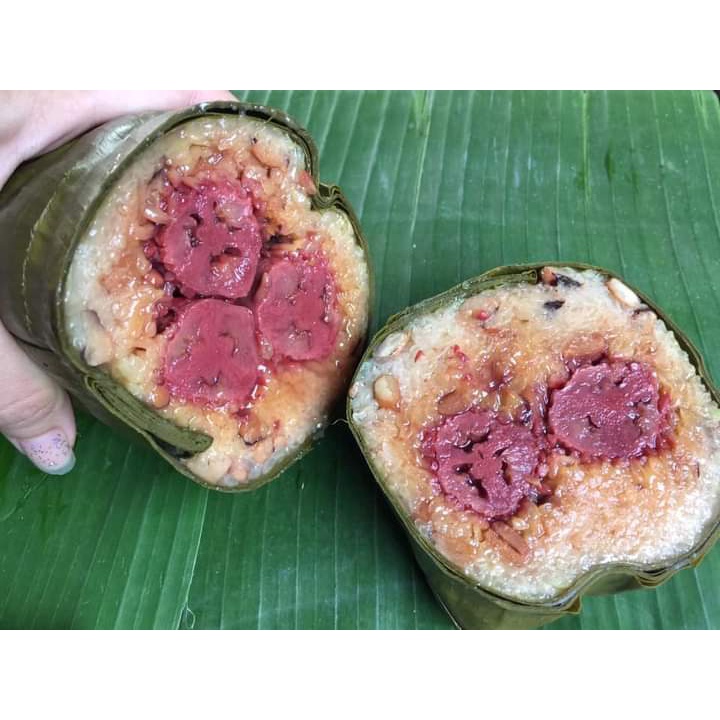 Bánh Tét Chuối