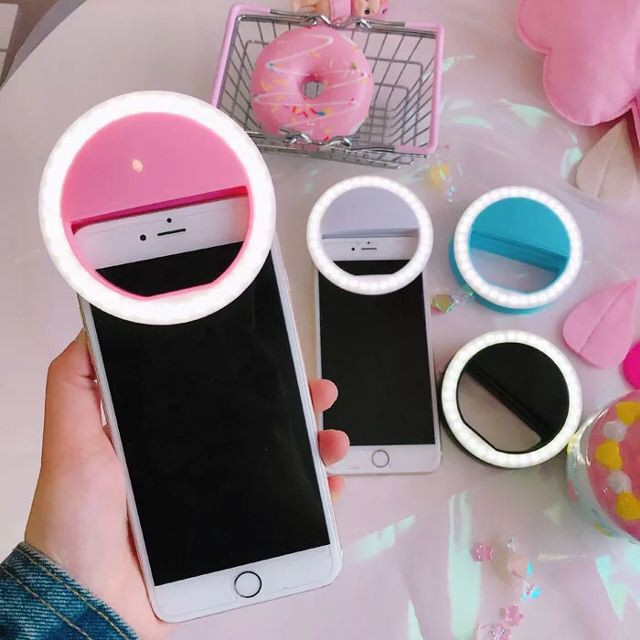 Đèn Tự Sướng LED Selfie Kẹp Điện Thoại Tạo Hiệu Ứng Ánh Sáng