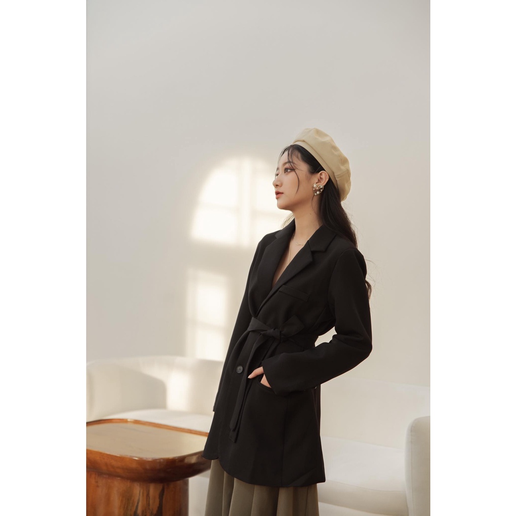 Classic Blazer - Áo khoác blazer nữ dài có dây thắt Twentyfive Studio