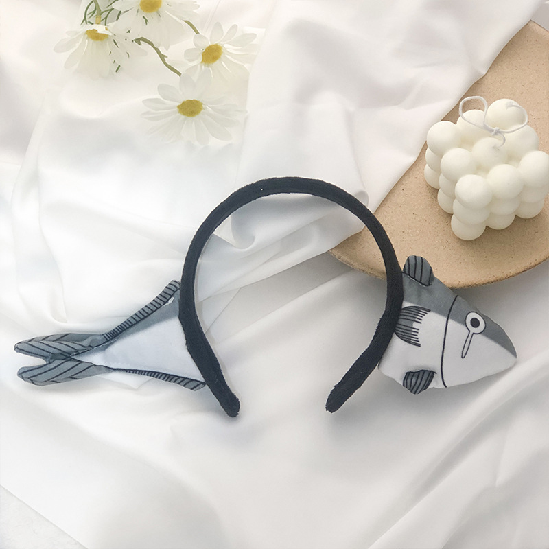 Cài Tóc Hình Cá/ Cà Rốt Ngộ Nghĩnh Phong Cách Hàn Quốc HB