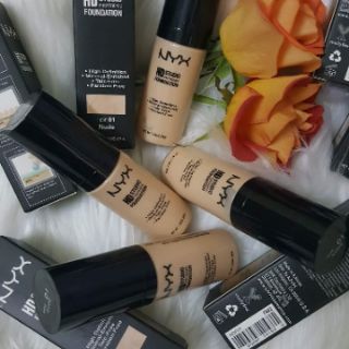 Combo kem nền và phấn Nyx Mỹ
