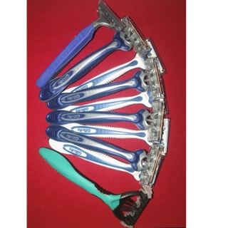 Dao cạo râu 3 lưỡi lẻ chiếc các loại (chủ yếu của Gillette) - Hàng Đức xách tay 100%