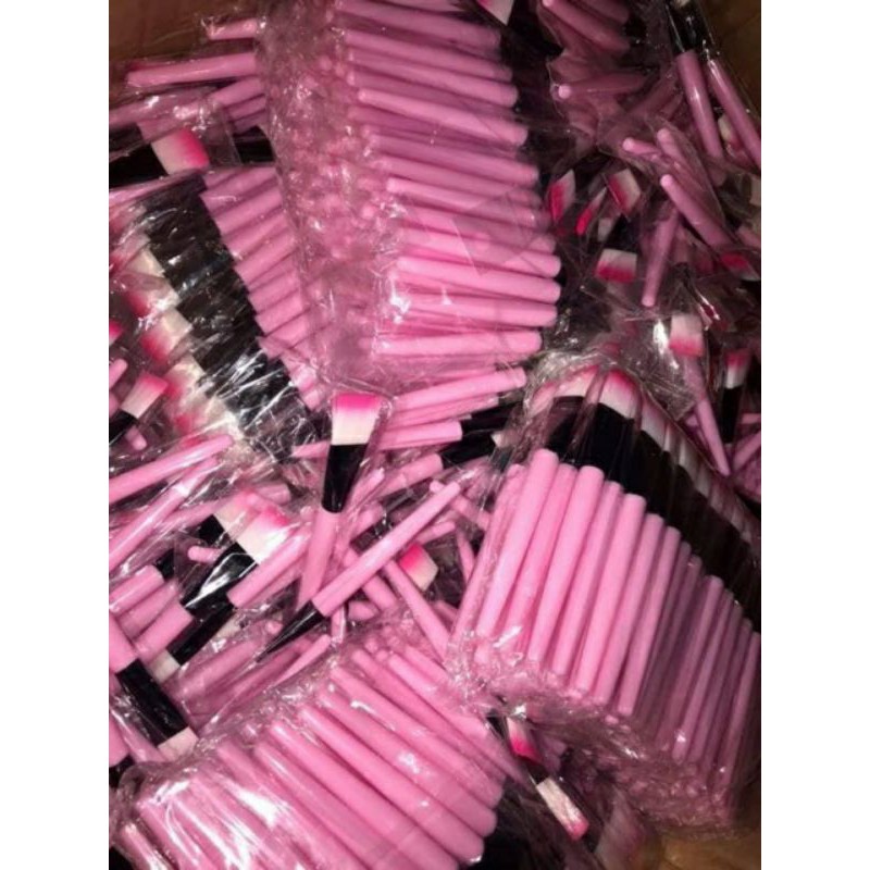 Cọ đắp mặt nạ cán hồng (mask)