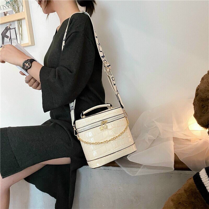 túi cạp lồng