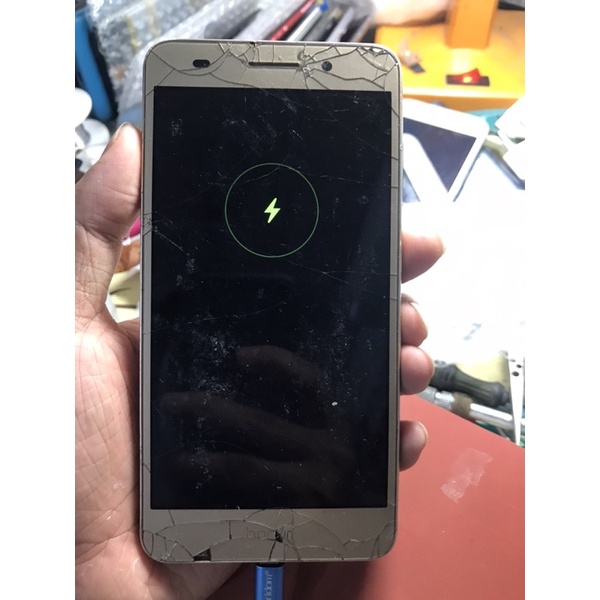 Xác điện thoại huawei l21