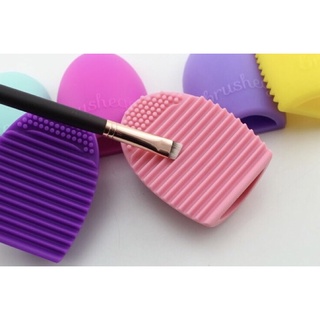 Trứng giặt cọ trang điểm Silicon