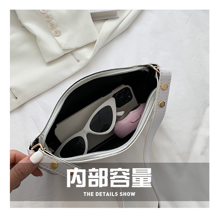 Túi đeo vai, túi kẹp nách nữ vân ngang thời trang giá rẻ BAG U KVT95