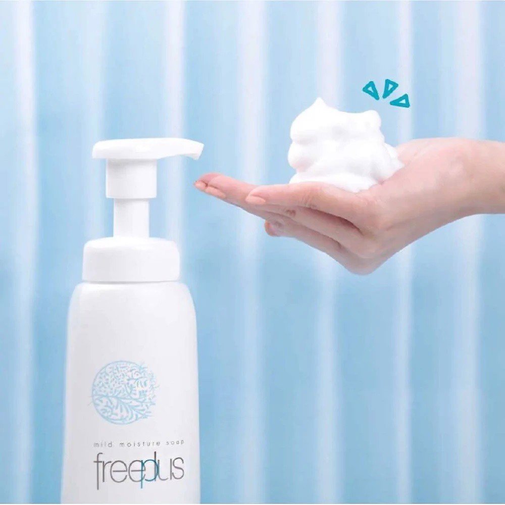 Bọt Rửa Mặt Dưỡng Ẩm Dịu Nhẹ, Làm Sạch Sâu Freeplus Mild Moisture, Mild Foam Soap