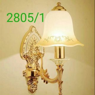 Đèn tường chao thủy tinh to dầy,  ánh sáng đẹp 2805