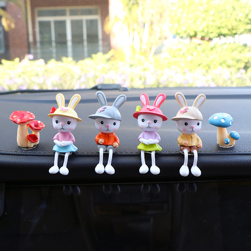 Búp Bê Thỏ Hoạt Hình Dễ Thương Dùng Trang Trí Bảng Điều Khiển Xe Hơi