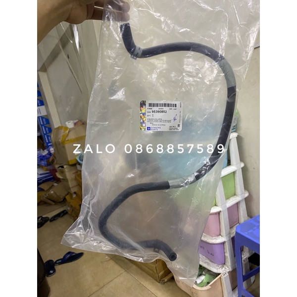 Ống nước từ van hàng nhiệt đến họng ga Cruze Ls Gm:95390852