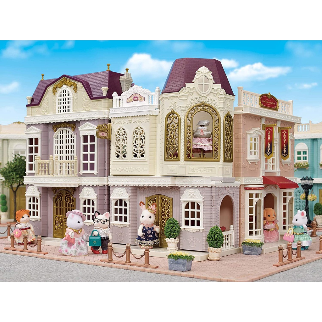 Đồ Chơi Sylvanian Families Thời Trang Thành Thị Của Quý Cô Mèo Persian Trắng Town Fashion Outfit Set Persian Cat