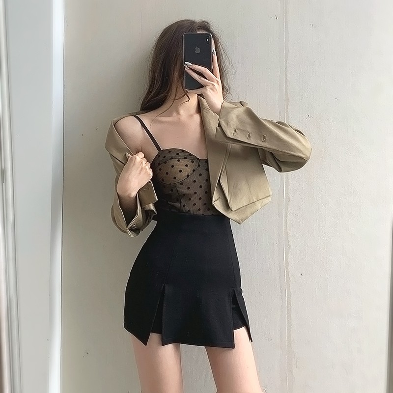 Quần giả váy xẻ đùi cạp cao form ôm
