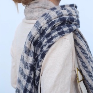 Khăn len quàng cổ Half Partern Scarf