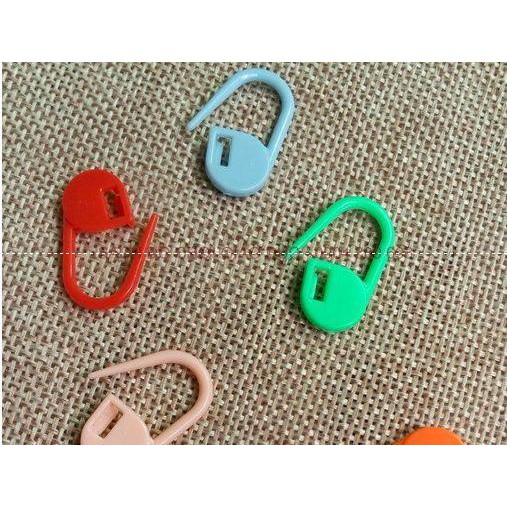 Kim băng nhựa an toàn - Rèn luyện đôi tay, vận động tinh