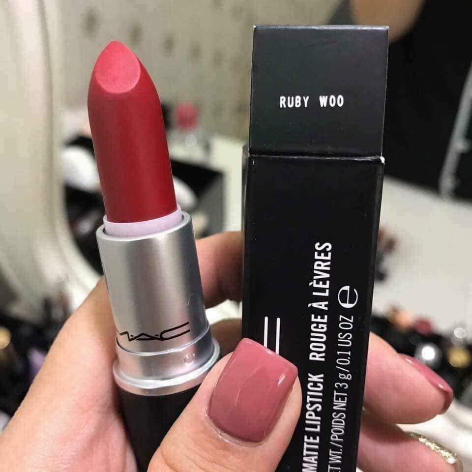 Son Mac màu Ruby woo