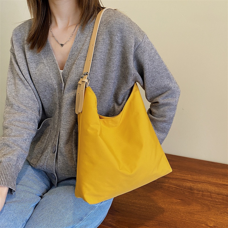 Túi xách đeo vai da mềm thời trang thu đông 2021 dành cho nữ