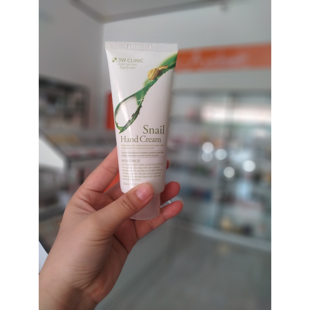 KEM DƯỠNG DA TAY 3W CLINIC SNAIL HAND CREAM