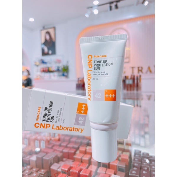 Kem chống nắng CNP nâng tông Laboratory tone up protection sun
