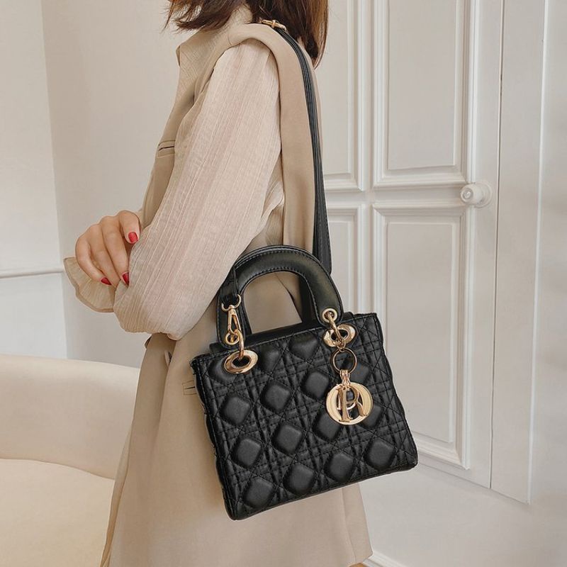Túi lady💘 BÁN RẺ LẤY 5*💘Túi vuông 5 ô da bóng, da lì size 20 sang chảnh