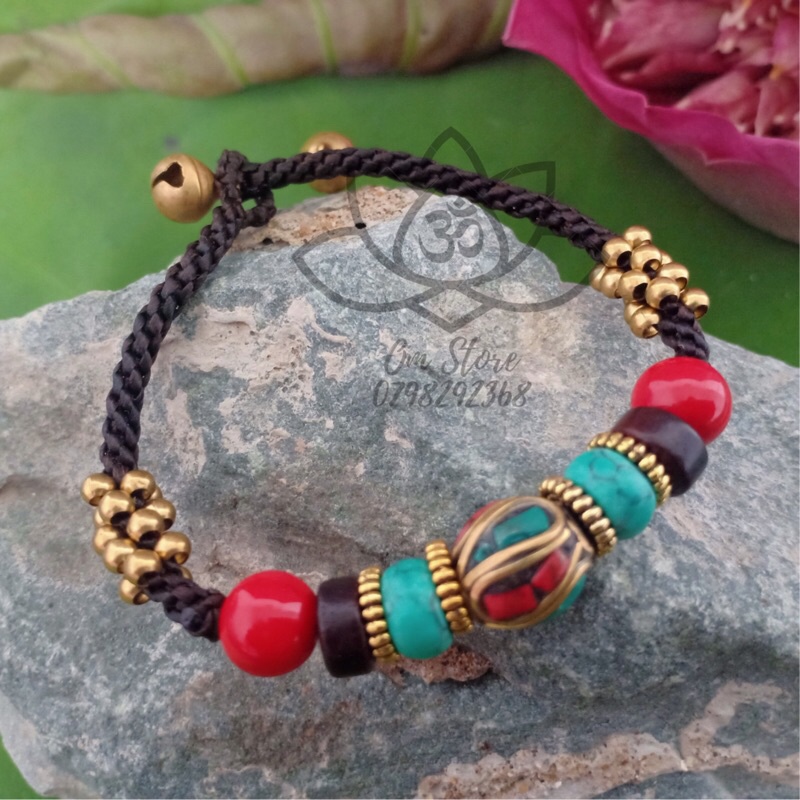 Vòng tay Nepal kiểu dáng vintage phong cách boho