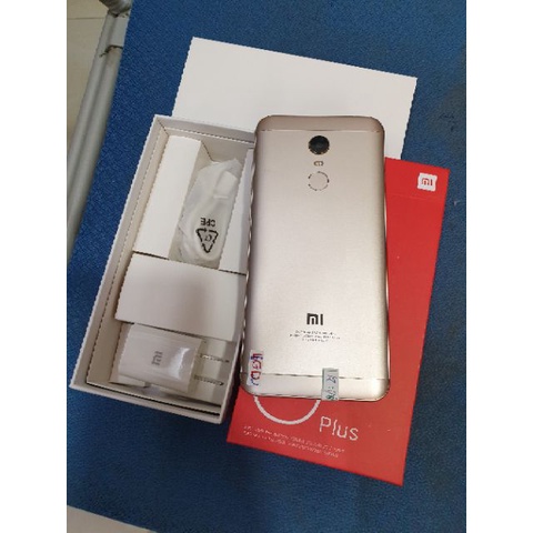 [Siêu Sale] điện thoại Xiaomi Redmi 5 Plus  2sim ram 4G/64G mới, Camera siêu nét-pin trâu