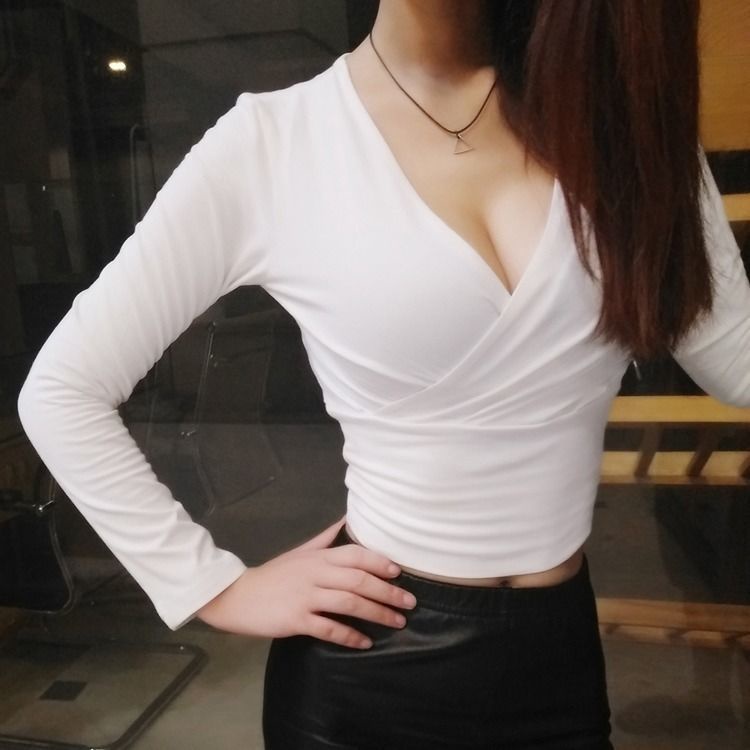 Áo thun dài tay cổ tim khoét ngực hở rốn phong cách xuân thu dành cho nữ | BigBuy360 - bigbuy360.vn