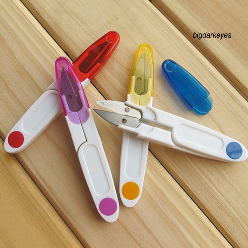 Kéo Cắt Chỉ Mini Bằng Nhựa Tiện Dụng