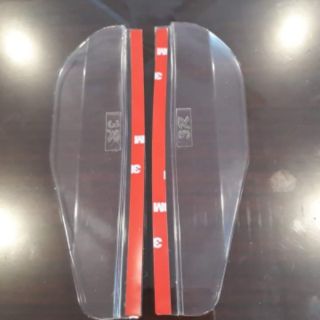 Vè che mưa cho gương oto