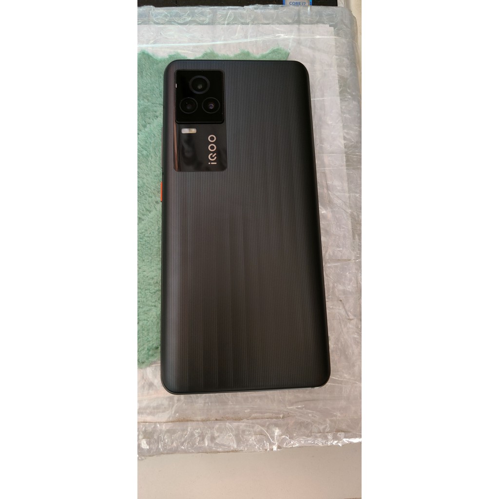 Điện thoại Vivo Iqoo 7 màu đen