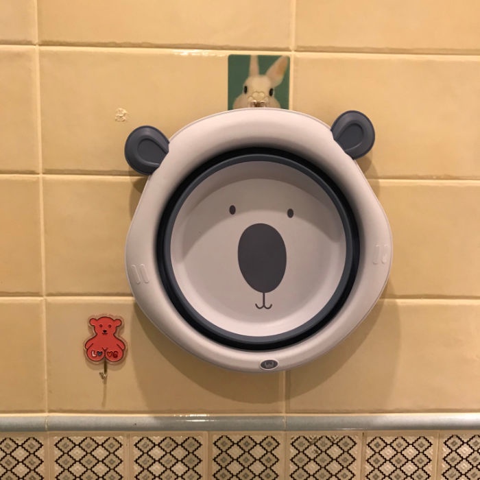 Chậu Tắm Bằng Nhựa Gấp Gọn Tiện Dụng Cho Bé