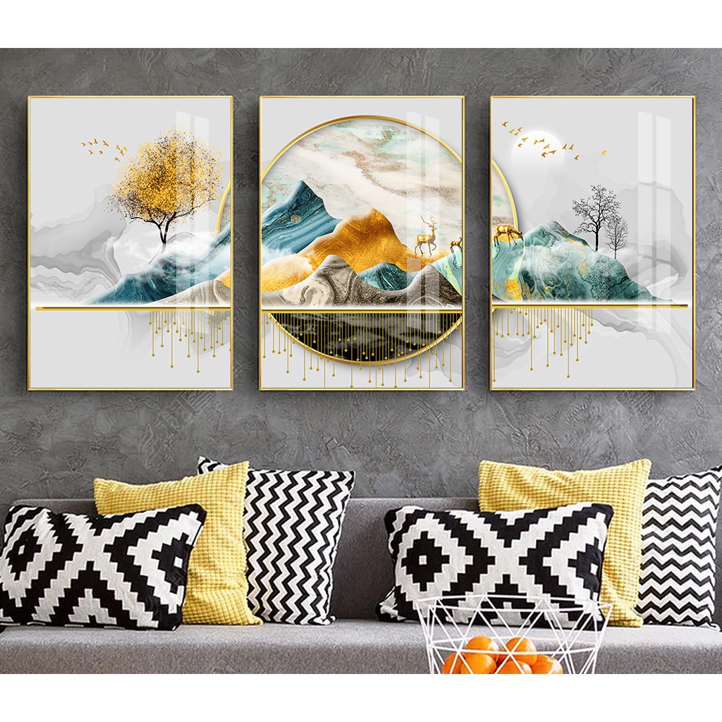 Bộ 3 tranh treo tường bóng kính HD Đàn hươu vàng gặm cỏ trên núi HZTU_94625