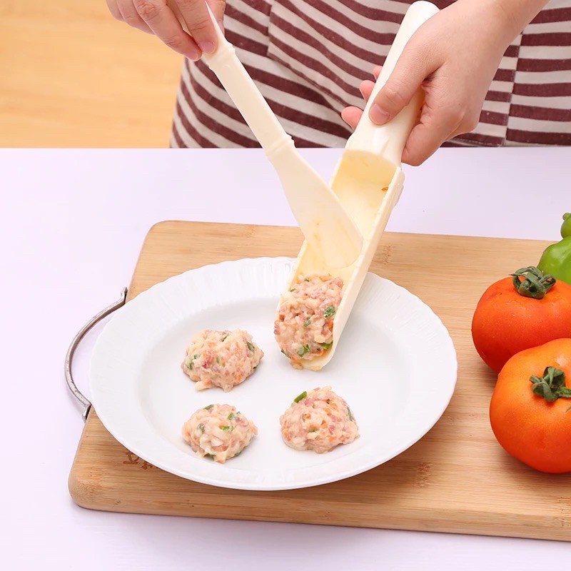 Dụng cụ làm thịt viên