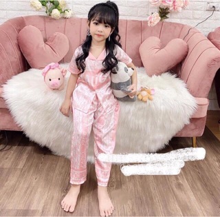 Pizama lụa dài tay cho mẹ và bé