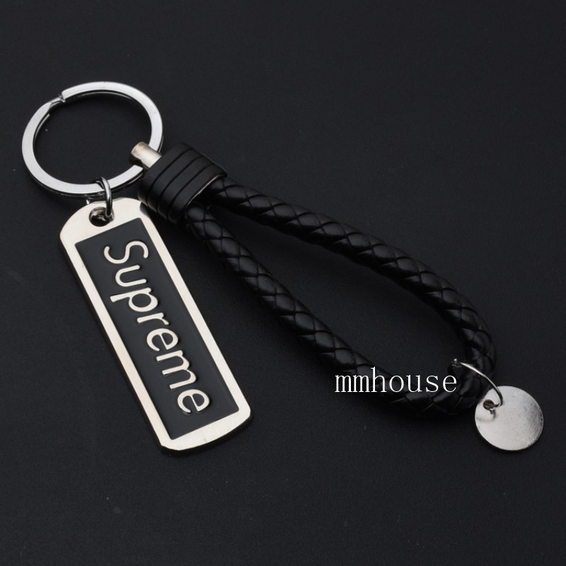 Móc chìa khóa in logo Supreme sang trọng