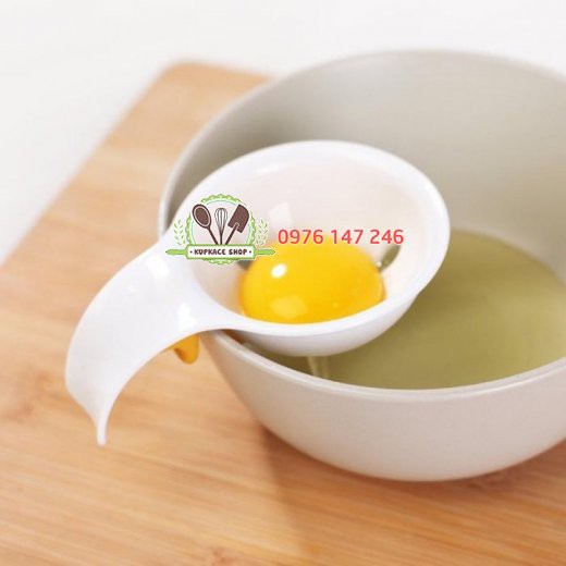 Tách trứng có chốt vàng silicon | BigBuy360 - bigbuy360.vn