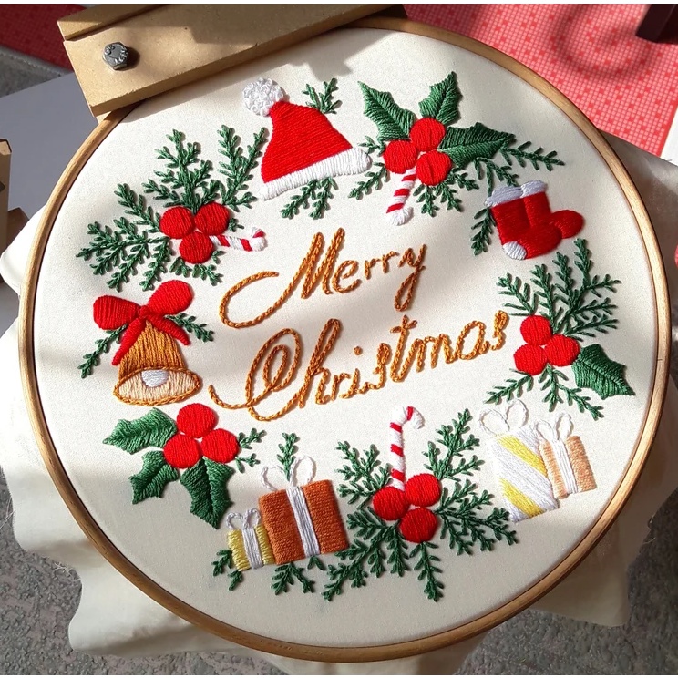 DIY NGUYÊN LIỆU THÊU TAY THỦ CÔNG KÈM KHUNG HOOP merry christmas - KIT THÊU TRANG TRÍ NOEL- BÁCH HÓA NA NA