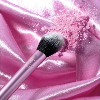 Cọ tán phấn bắt sáng Real Techniques Setting Brush