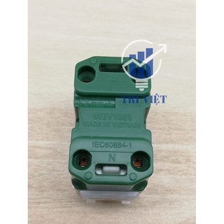 Ổ CẮM ĐƠN CÓ MÀN CHE PANASONIC
