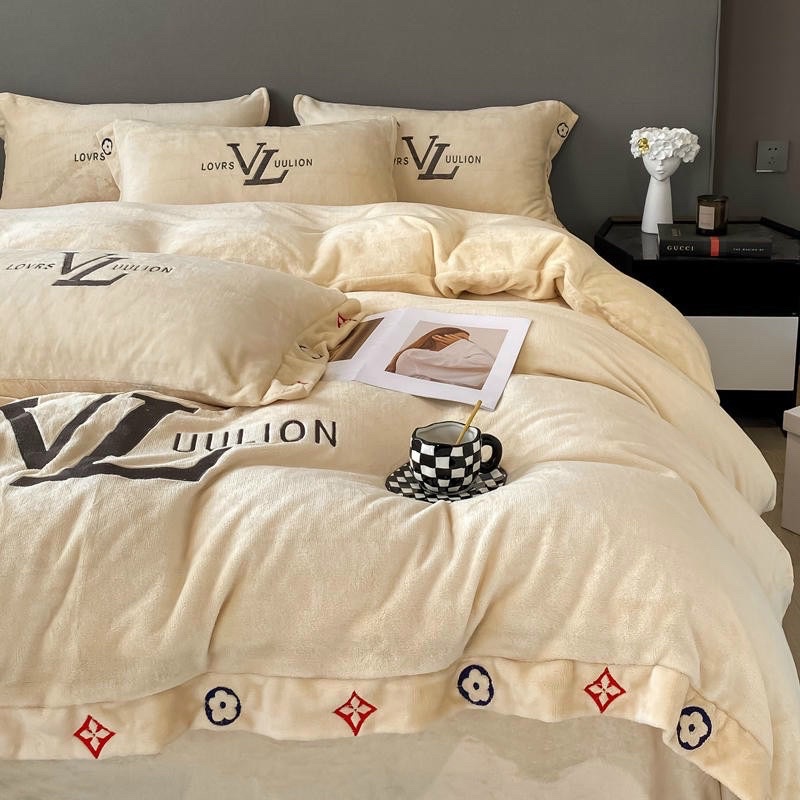 Bộ chăn ga gối nỉ nhung thêu thương hiệu LV sang trọng Xịn Decor SHOP VŨ THỊ THƠM
