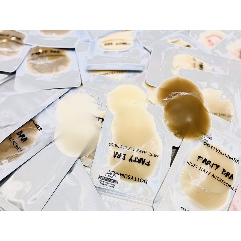 Dán Nhũ Silicon Siêu Mỏng Siêu Bám & Có Màu Theo Tông Màu Da