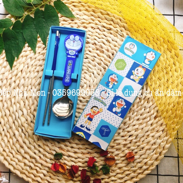 Bộ hộp thìa đũa inox gấu Pooh, Doraemon, Hello Kitty cho bé, cho nhân viên văn phòng dễ thương