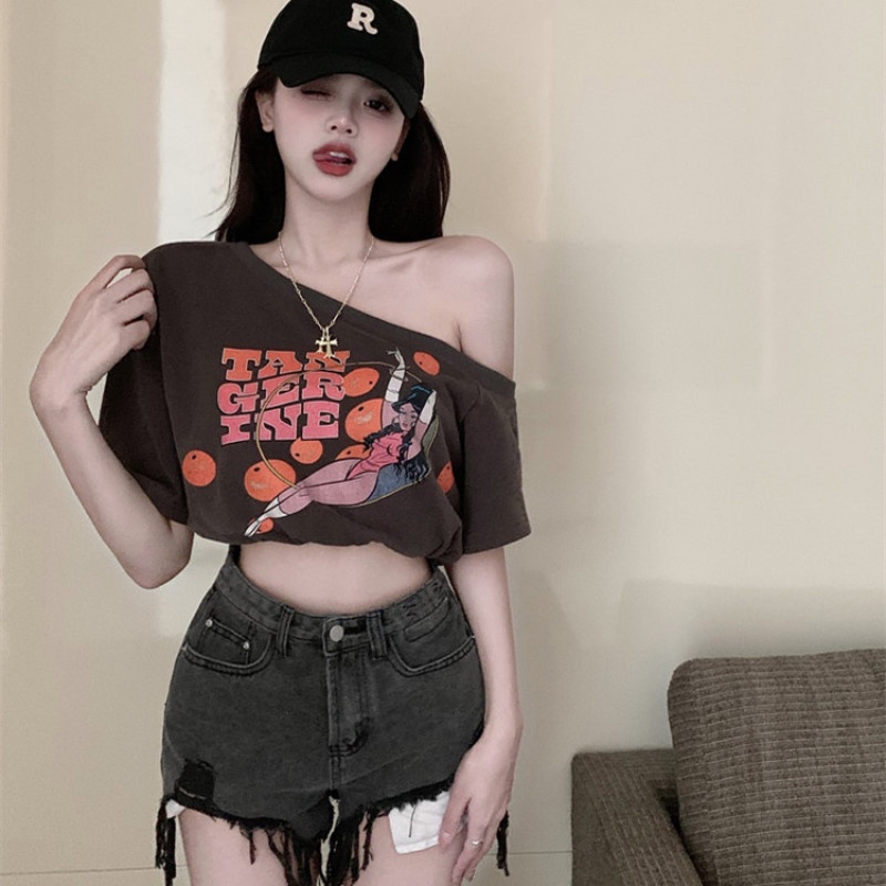 Áo Thun Tay Ngắn Trễ Vai In Họa Tiết Graffiti Quyến Rũ Thời Trang Cho Nữ